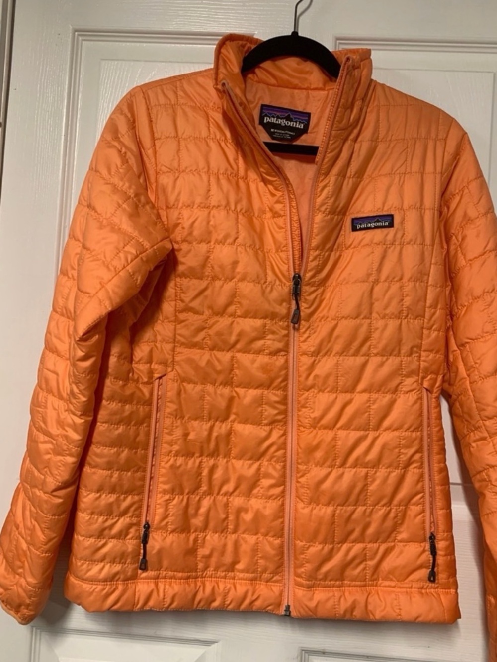 Patagonia Women’s Quilted Lightweight Orange Puffer Jacket